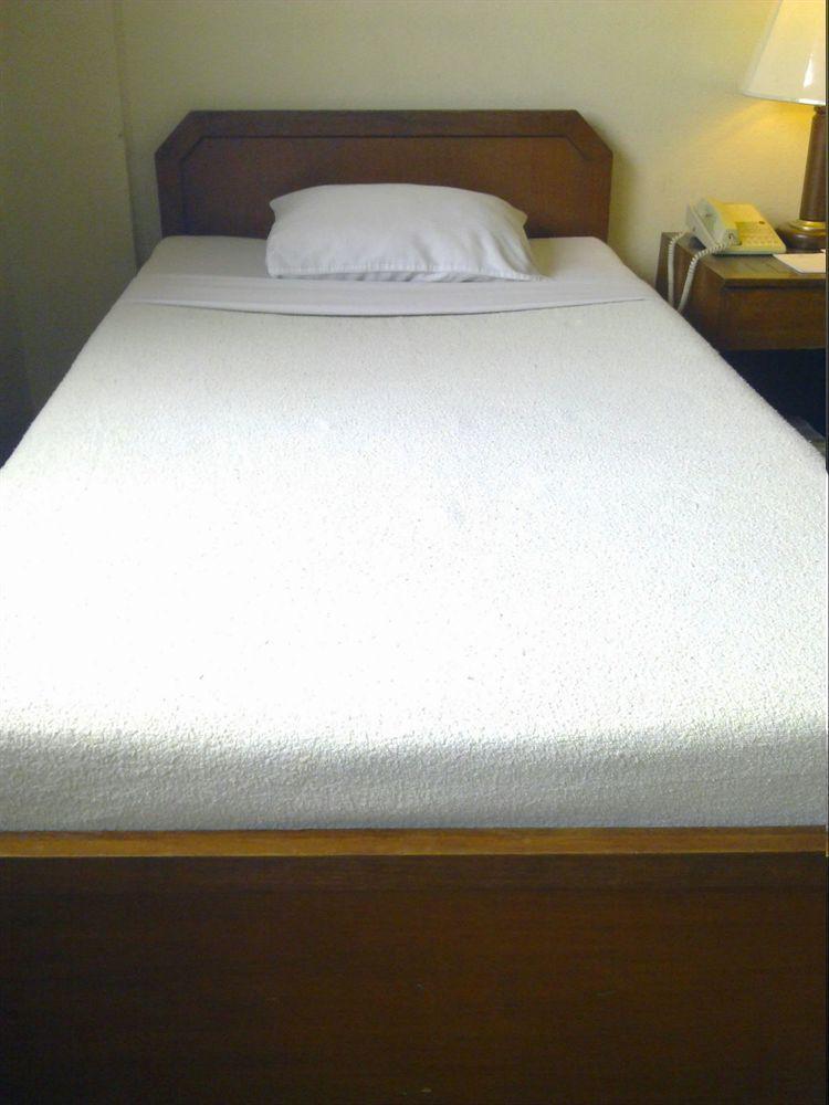 Mabini Mansion Hotel & Residential Suites Μανίλα Εξωτερικό φωτογραφία