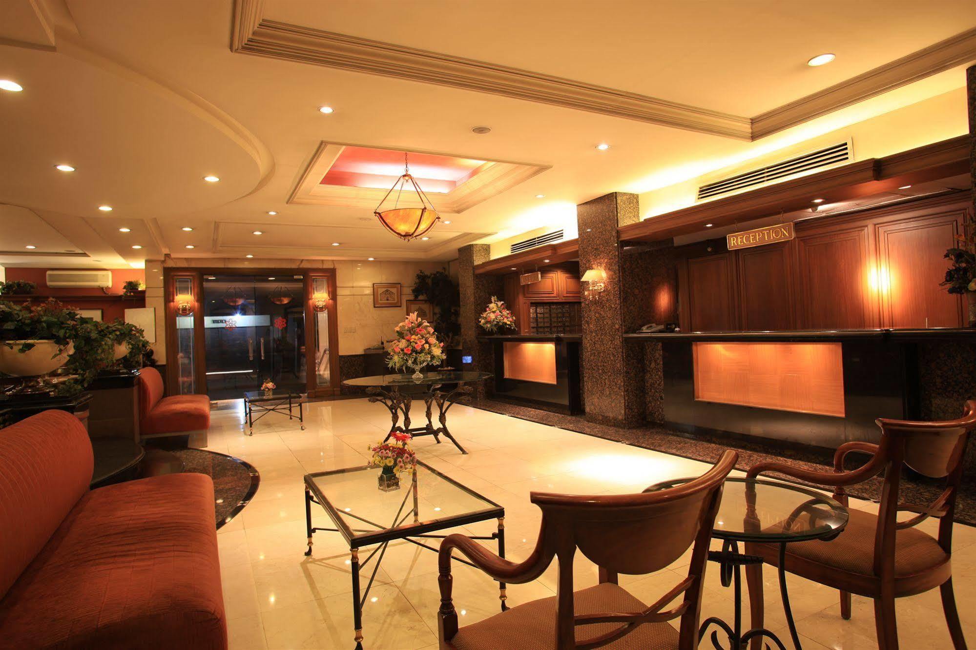 Mabini Mansion Hotel & Residential Suites Μανίλα Εξωτερικό φωτογραφία